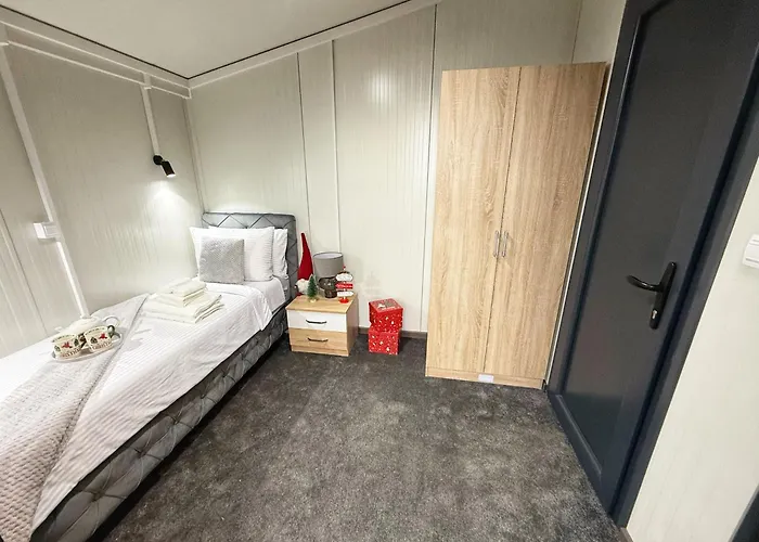 Sky Gondola * Tornik